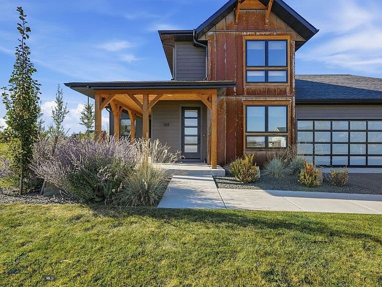 169 Riparian Way photo 5