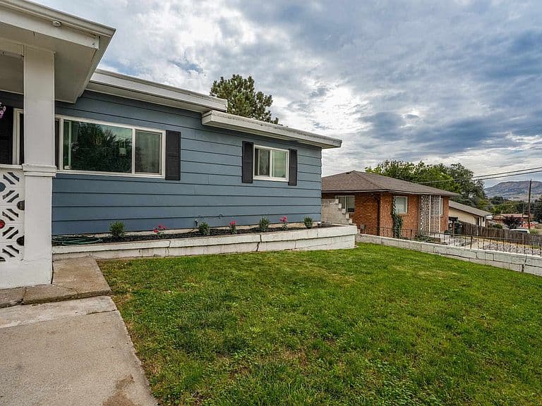 635 El Rancho Blvd photo 4