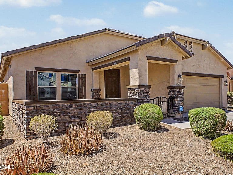 25953 W SEQUOIA Drive photo 3