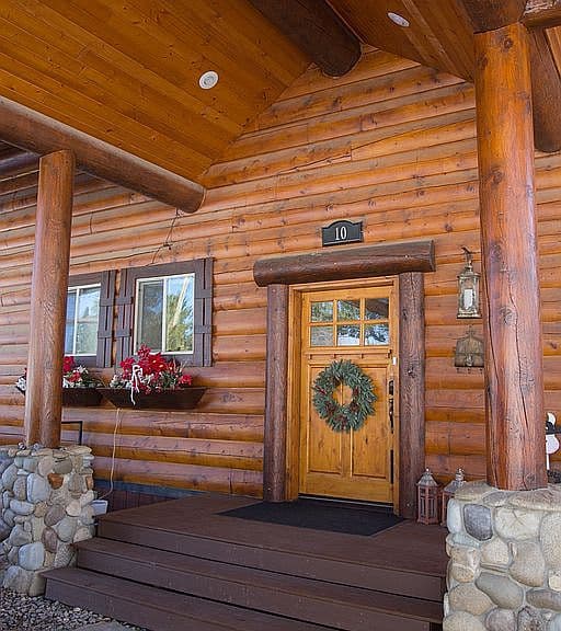 10 Creekside Ct photo 2