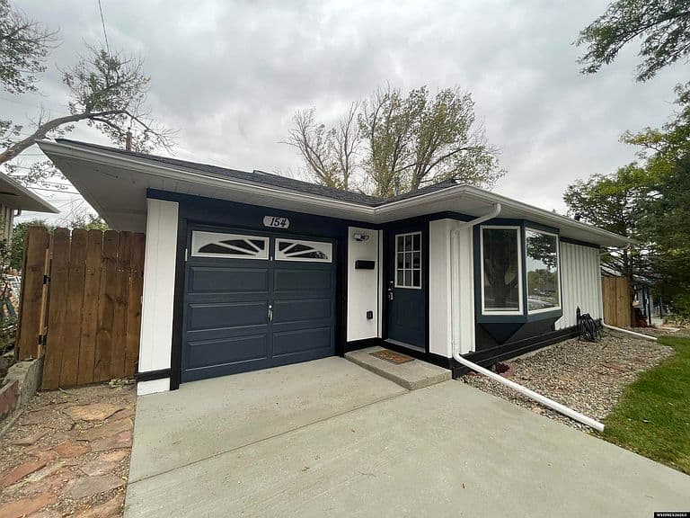 154 N Montana Ave photo 4