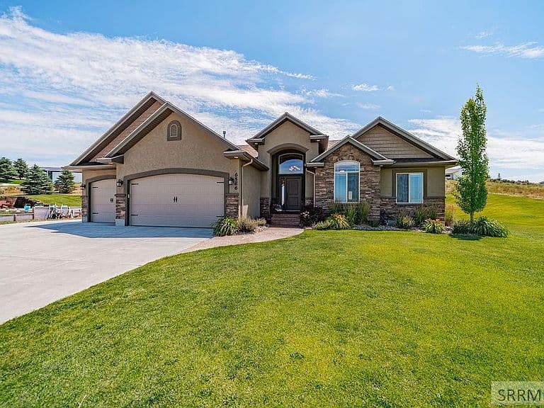 6566 E Big Bend Dr photo 1