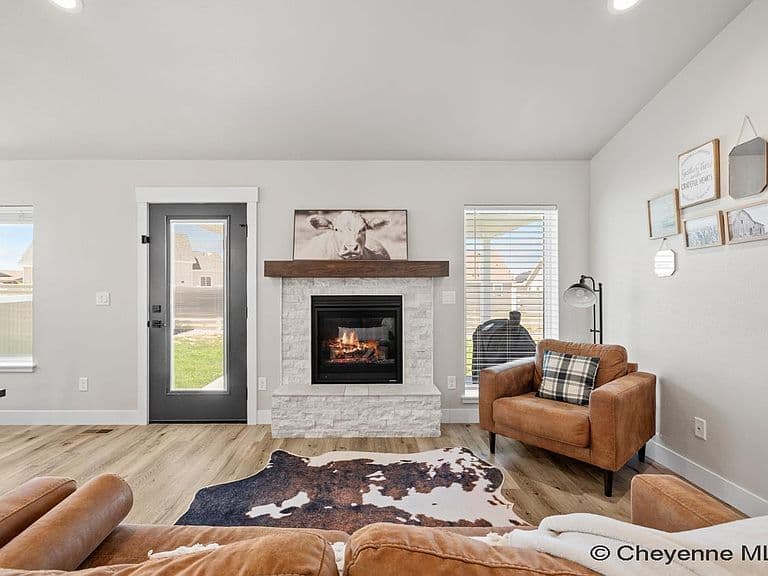 2306 Ledoux Dr photo 5