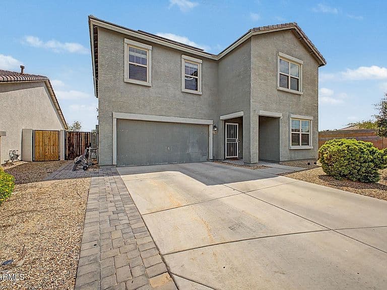 33583 N Bowles Drive photo 2