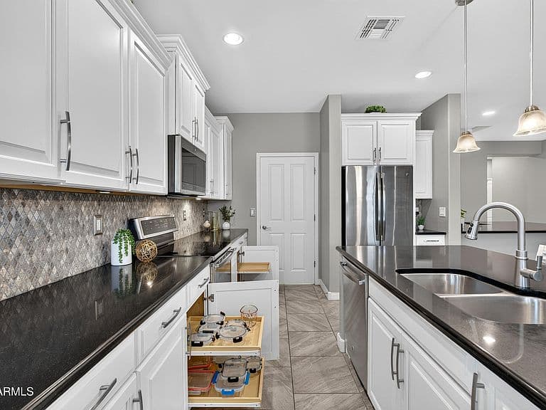 22768 W MOONLIGHT Path photo 5