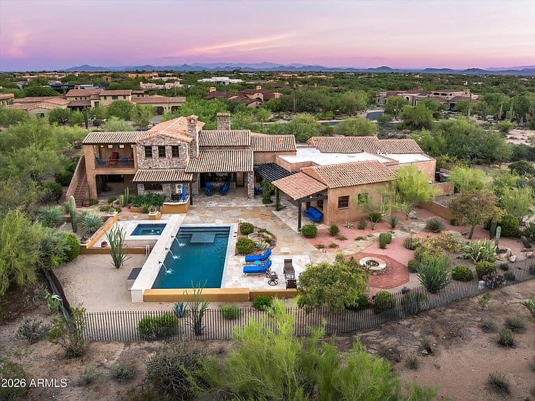 7326 E SONORAN Trail photo 2