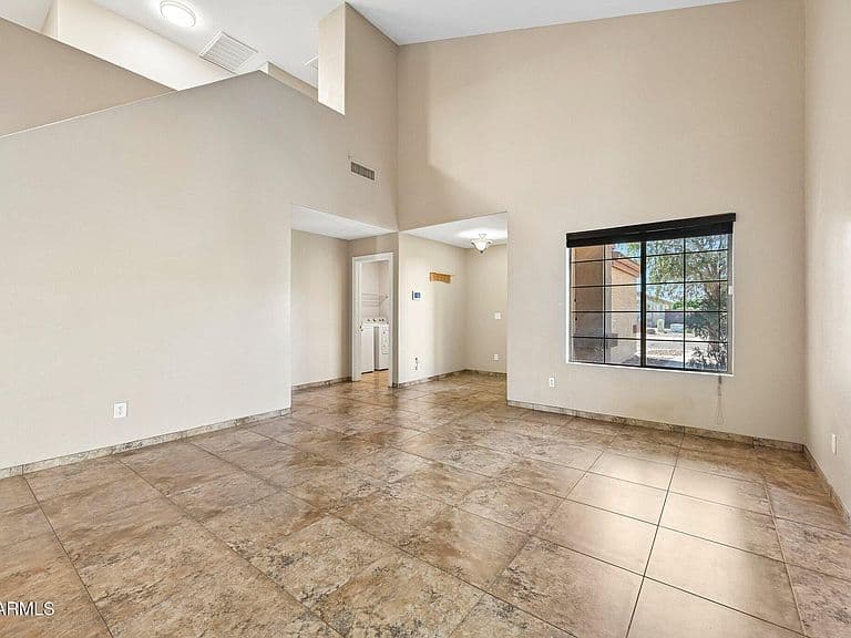 2406 W TANNER RANCH Road photo 4