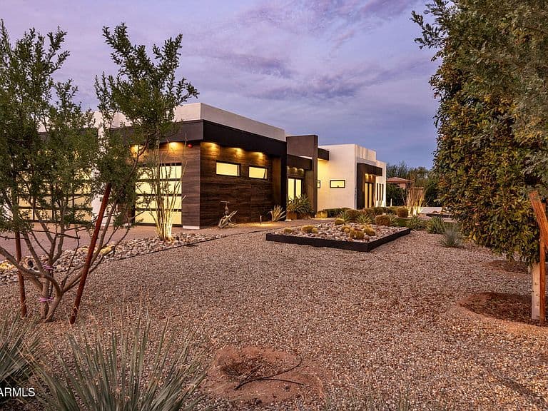 6602 E Cholla Street photo 3