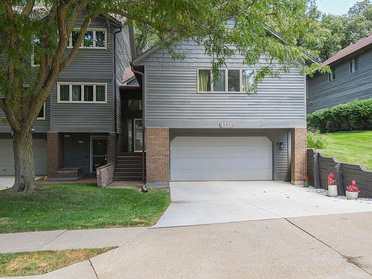 1715 N Tahoe Trl photo 1