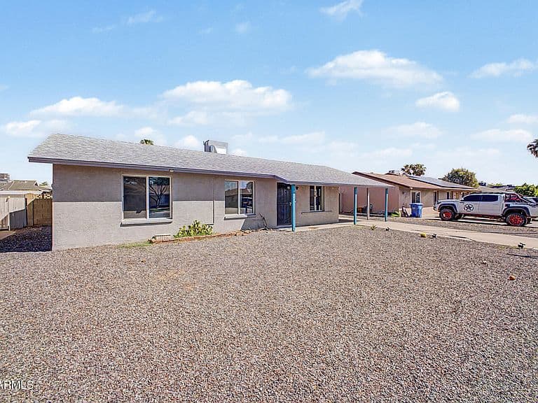 3844 W CARIBBEAN Lane photo 2