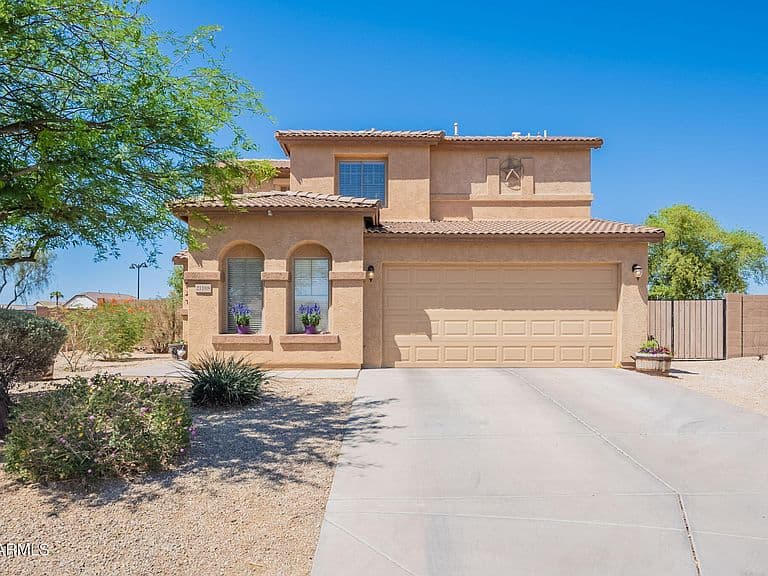 21188 N DUNCAN Drive photo 1