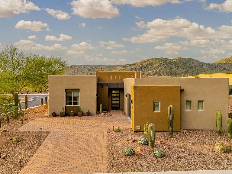 6790 W Red Hawk Pl photo 2