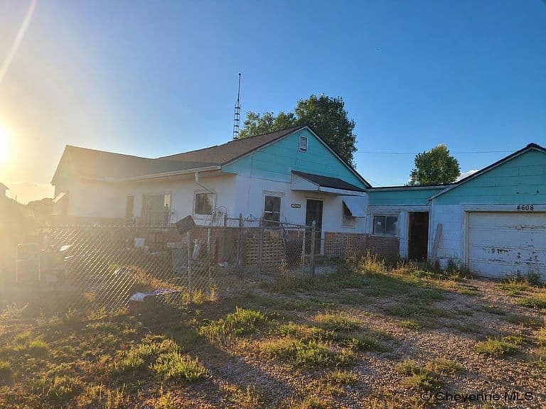 4608 Van Buren Ave photo 1