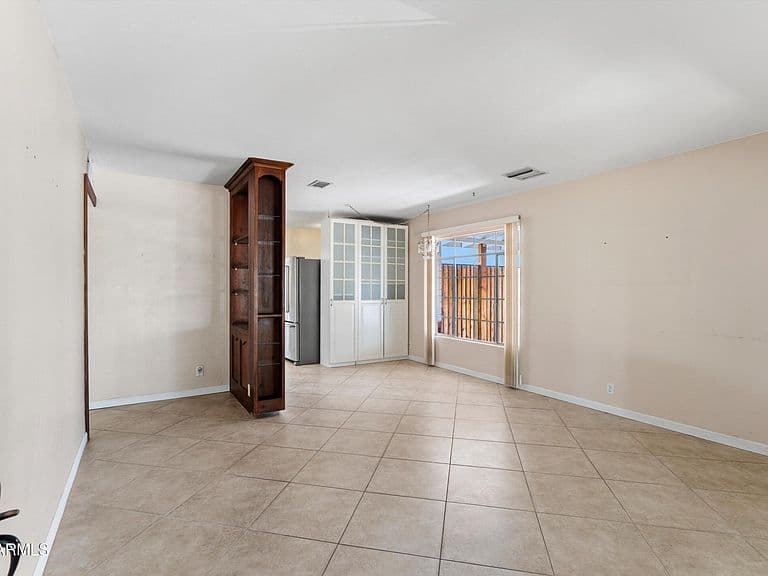 1130 E Colter Street photo 5