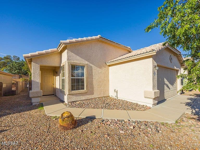4488 W Holly Berry Way photo 1