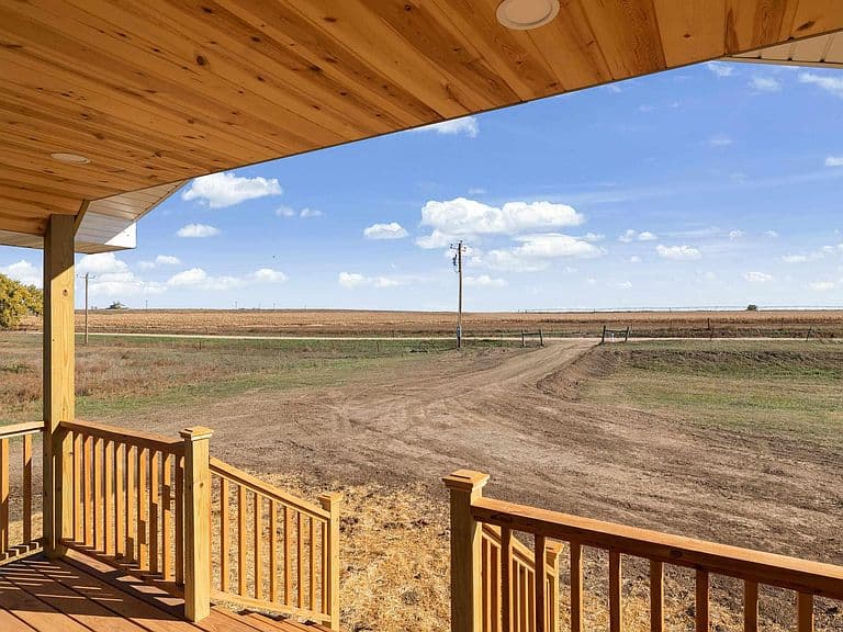 14455 Wg Flats Loop photo 2