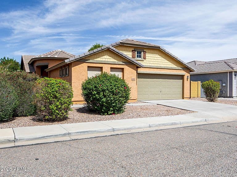 1432 E Sunset Drive photo 3