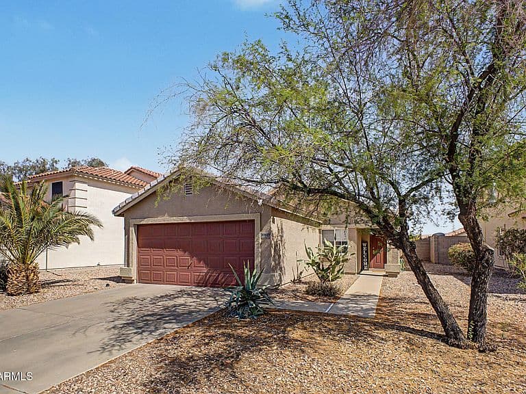 22093 W SOLANO Drive photo 4