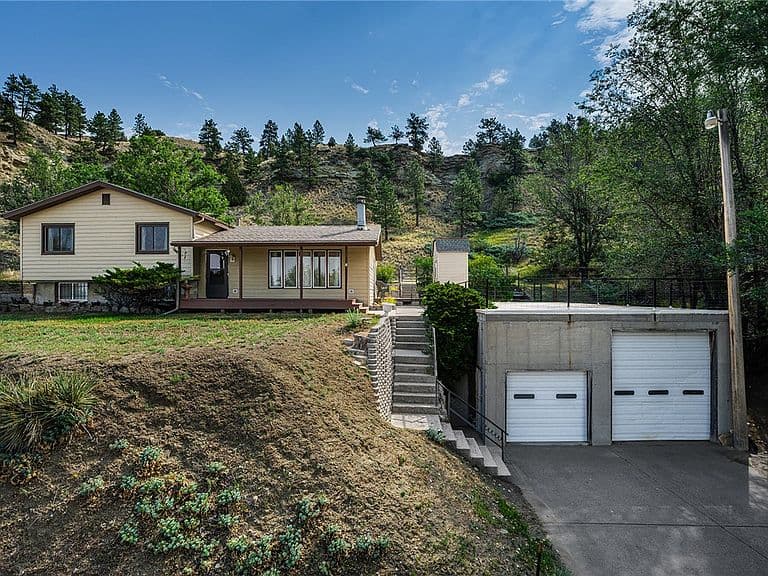 925 Edgehill Vista Rd photo 1