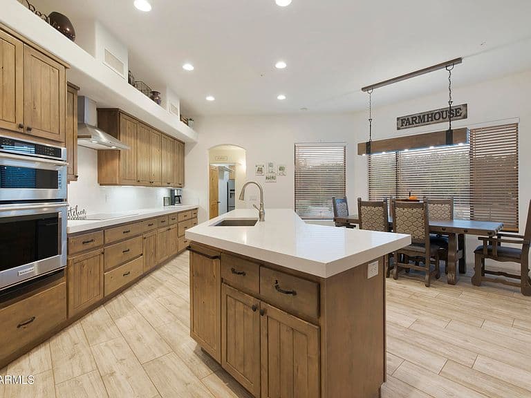 6024 E MONTERRA Way photo 3