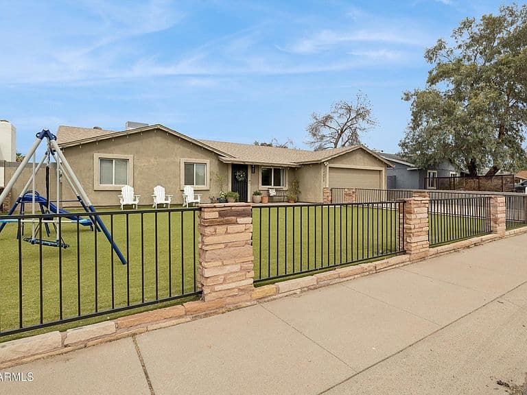 14408 N 36TH Place photo 4
