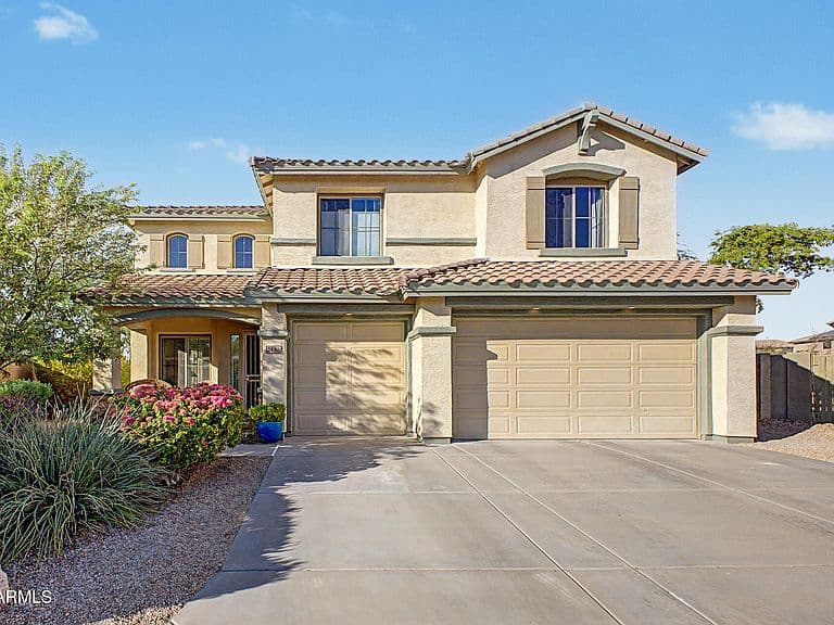 2430 W COYOTE CREEK Drive photo 2