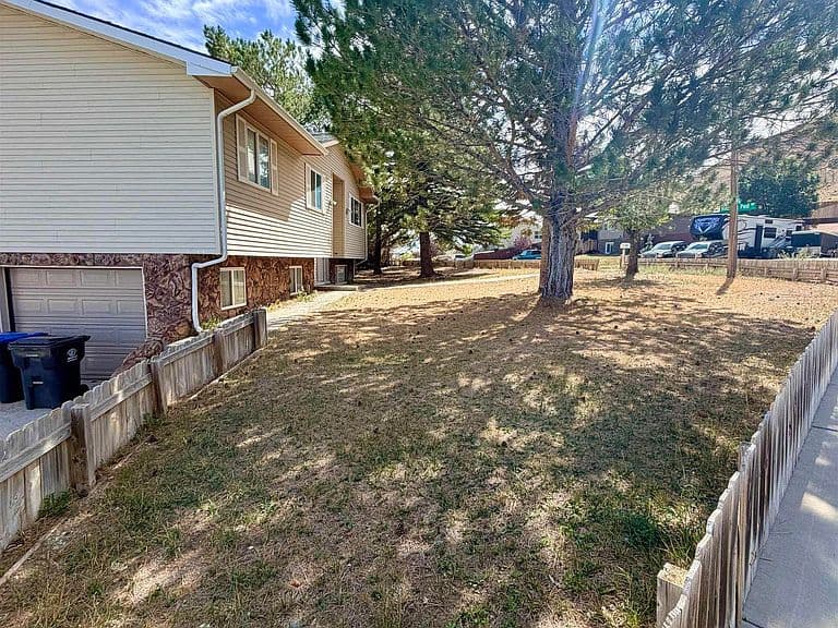 2805 Hitching Post Dr photo 3