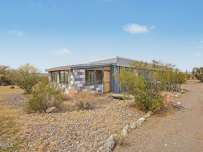 25408 W ADAMANDA Drive photo 5