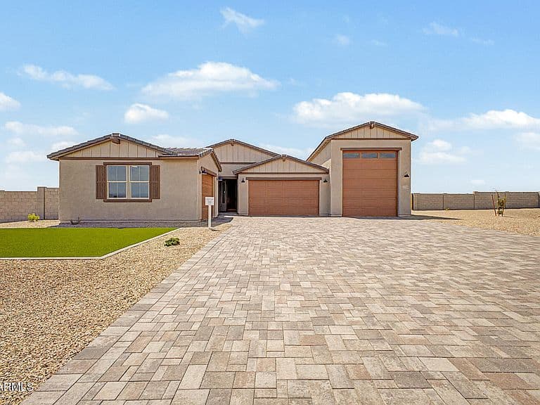 24311 W DUANE Lane photo 2