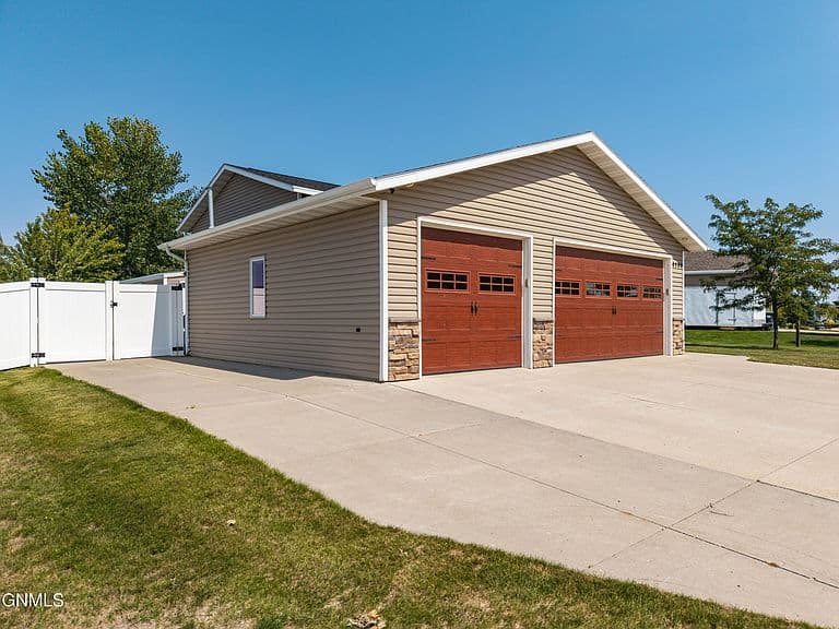 4139 Bayport Pl SE photo 2