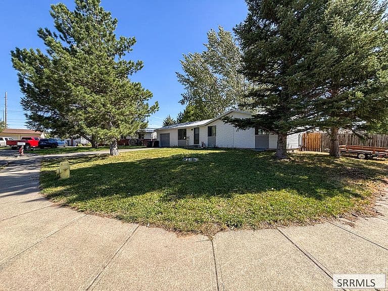 269 Croft Dr photo 3