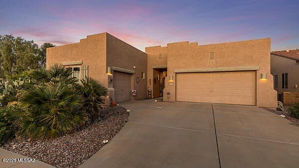 9348 N Indian Summer Dr photo 3