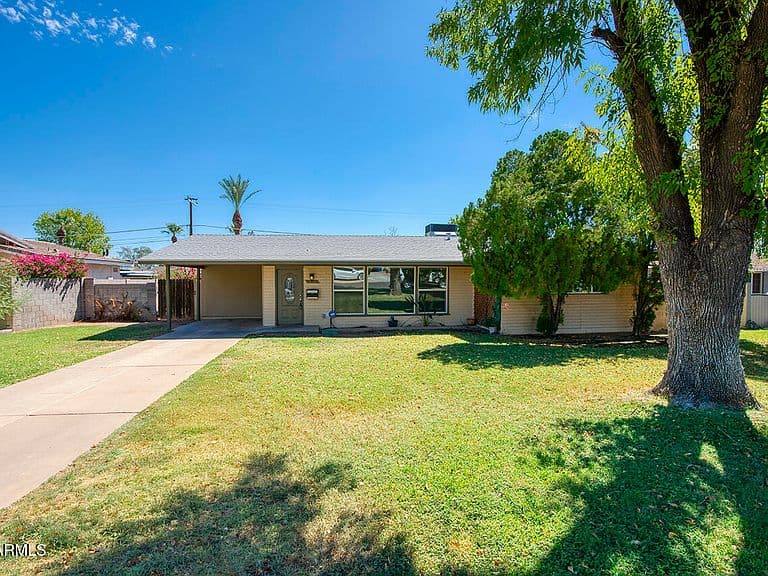 309 E PIERSON Street photo 1