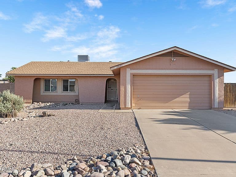 4841 W AIRE LIBRE Avenue photo 1