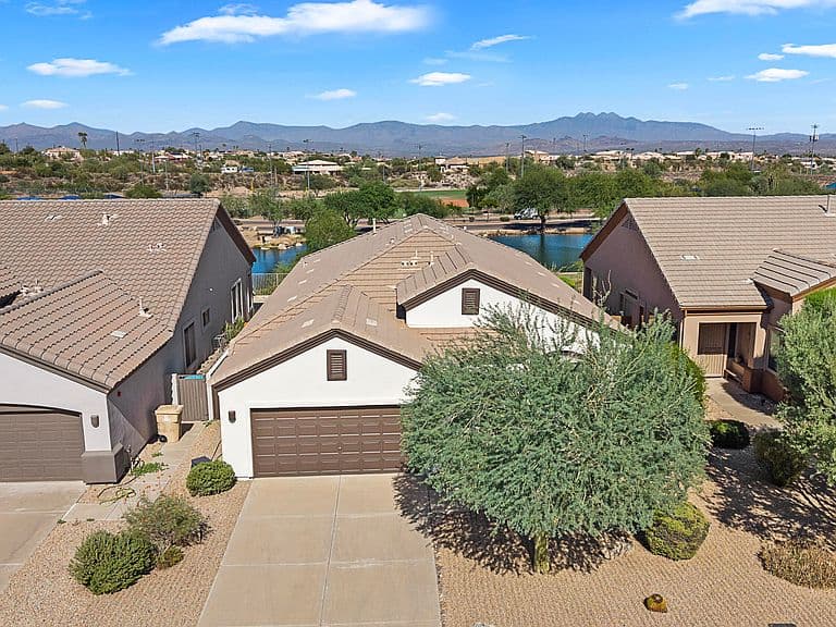 14433 N AGAVE Drive photo 3