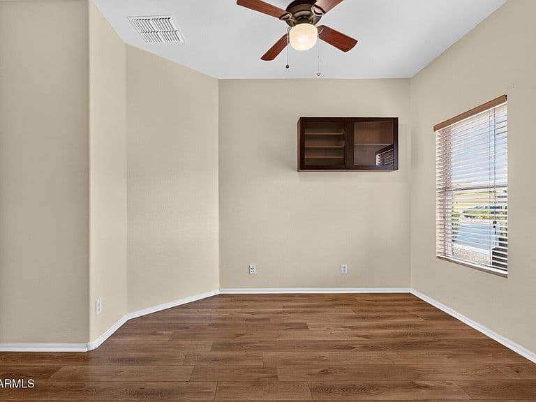 41199 W GRANADA Drive photo 2