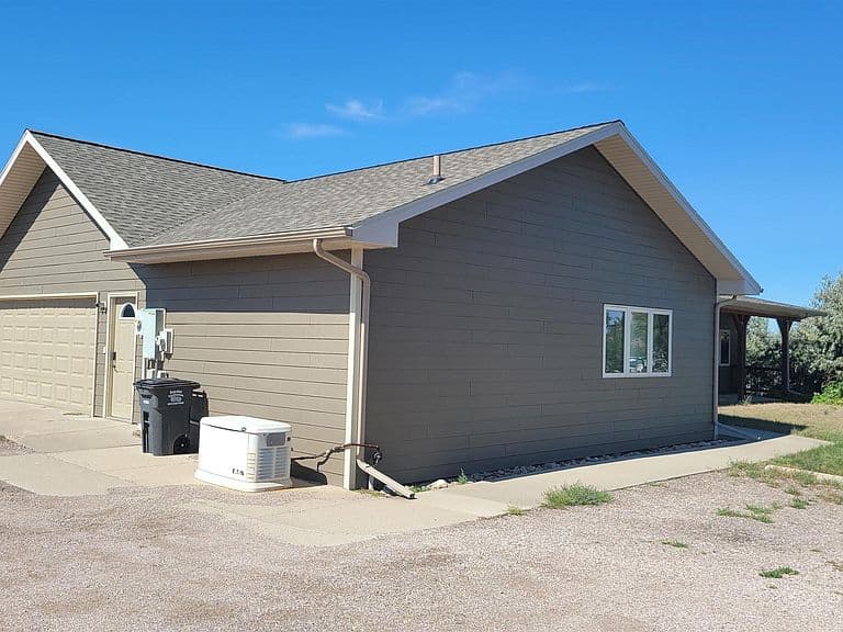 509 Trail Dr photo 3