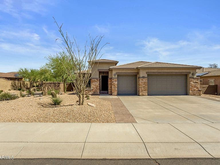 8372 W ANTELOPE Drive photo 3