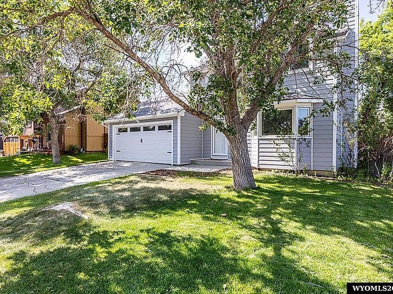 512 Dana Cir photo 4