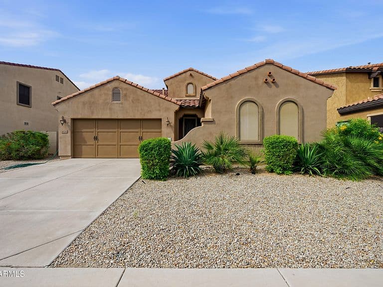 4030 S Big Horn Place Place photo 1