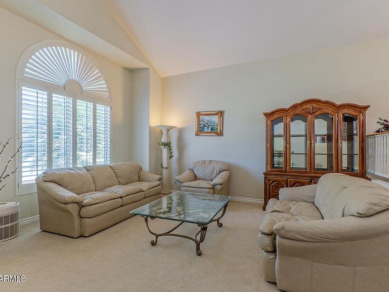5545 E Helena Drive photo 3