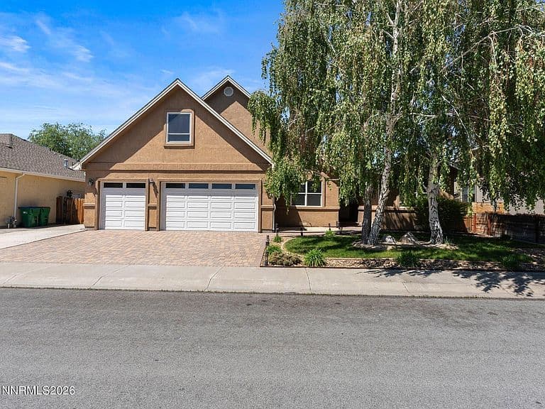 1722 Dogleg Rd photo 2