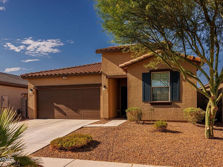 40057 W CRANE Drive photo 2