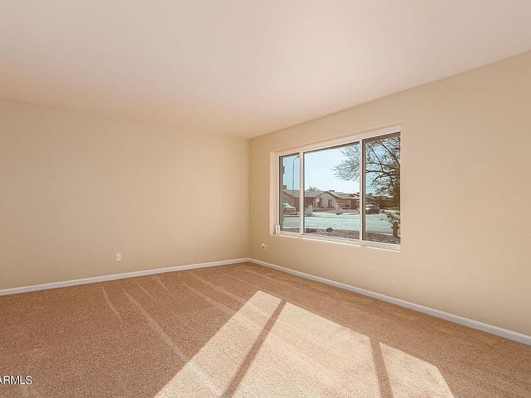 2705 W SUMMIT Place photo 5