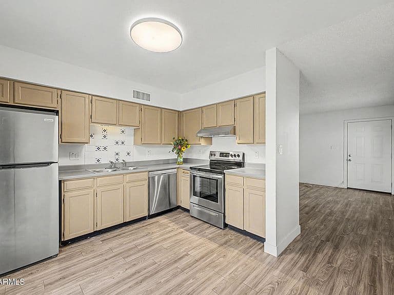 1327 S ALLEN Street photo 1