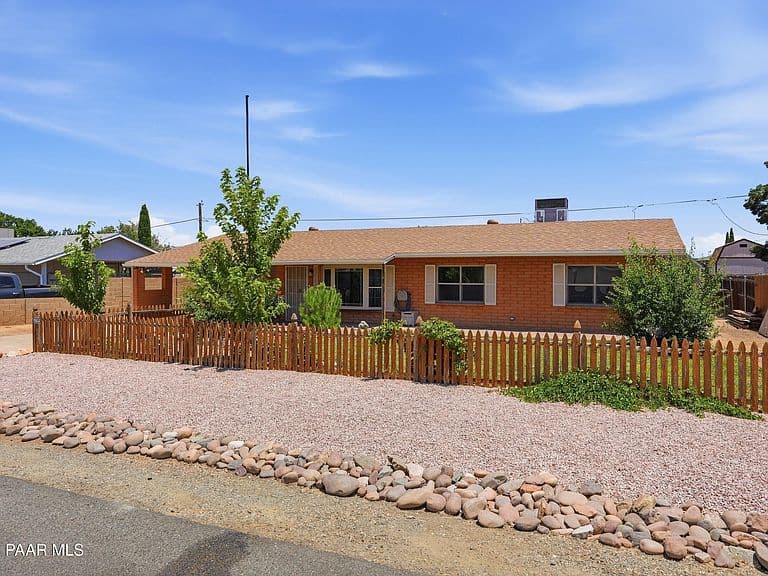 3641 N Valorie Dr photo 3