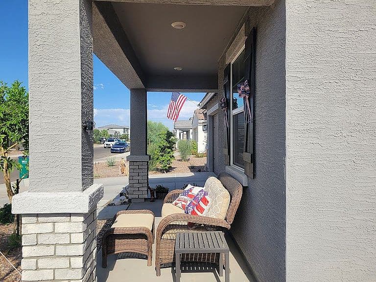 35500 W La Paz St photo 5