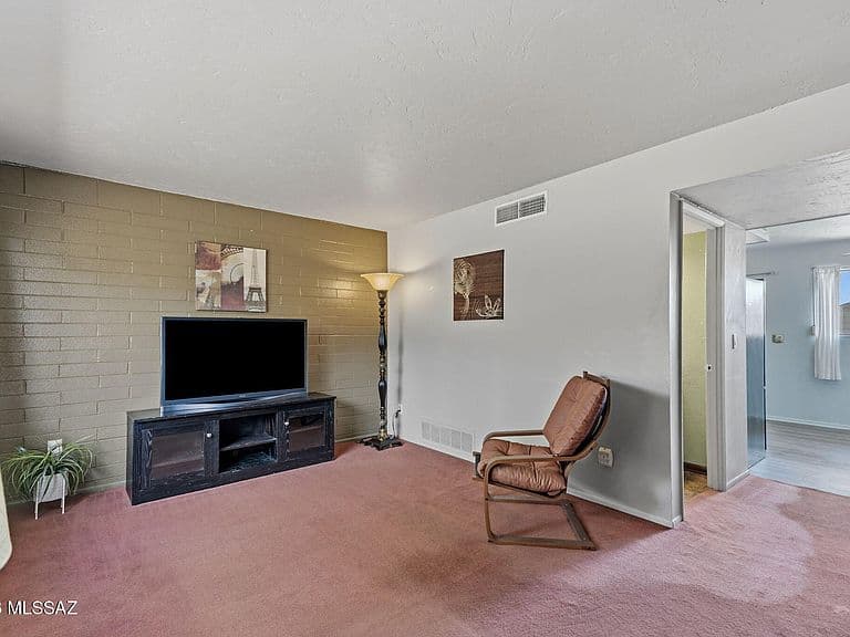 1378 S Avenida Polar APT L10 photo 5