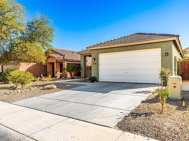 46045 W BARBARA Lane photo 5