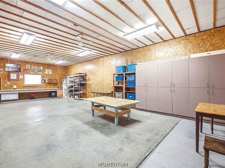 4877 Scotty Drive photo 4